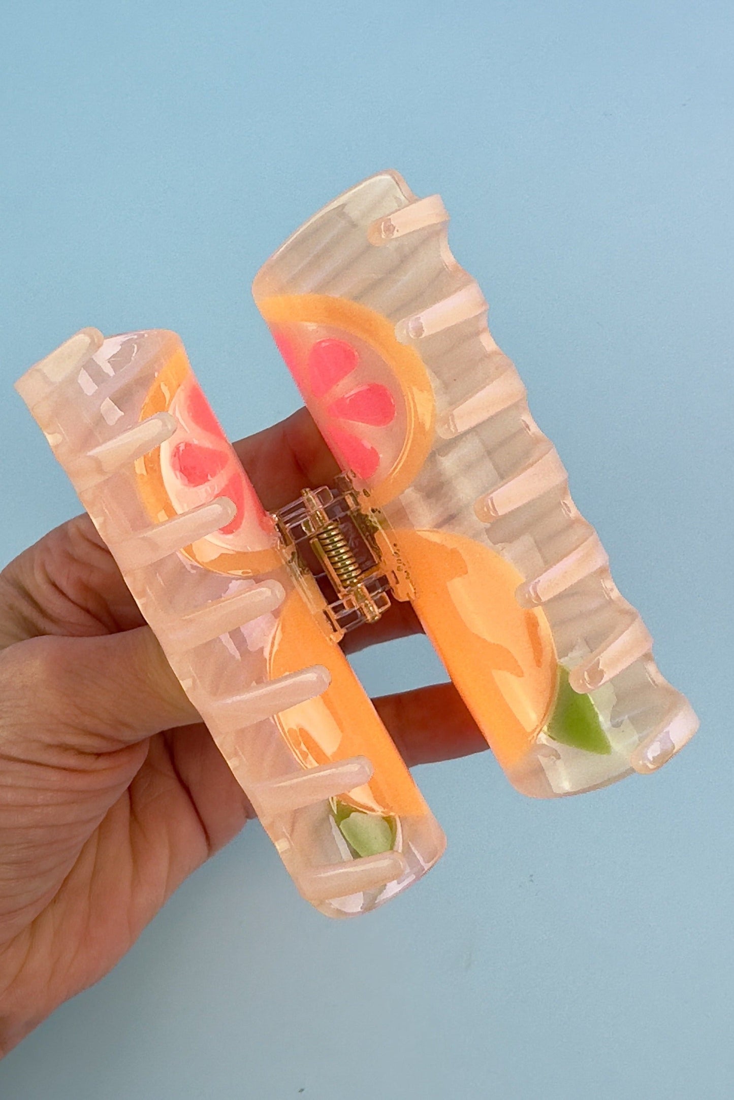 California Pomelo Hair Claw