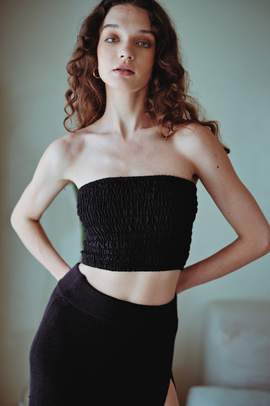 Load image into Gallery viewer, Judith Smocked and Ruffle Tube Top
