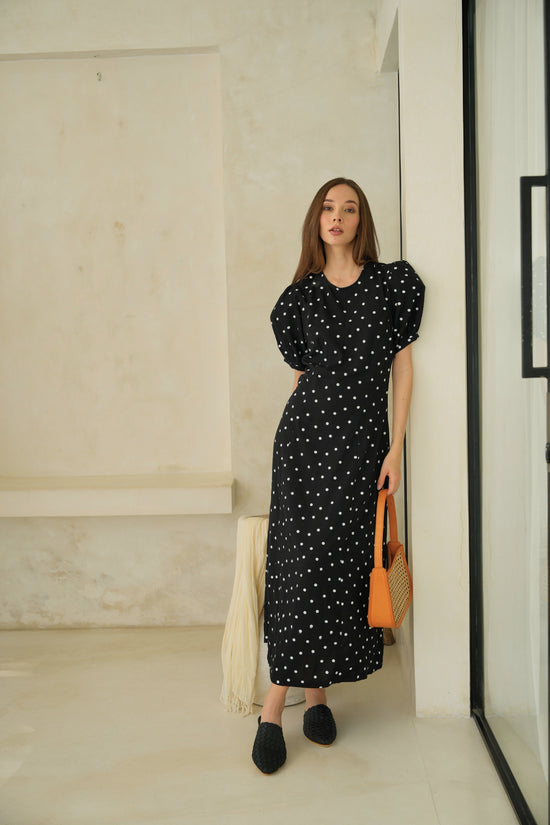 Poppy Puffy Sleeves Polka Dots Maxi Dress in Black