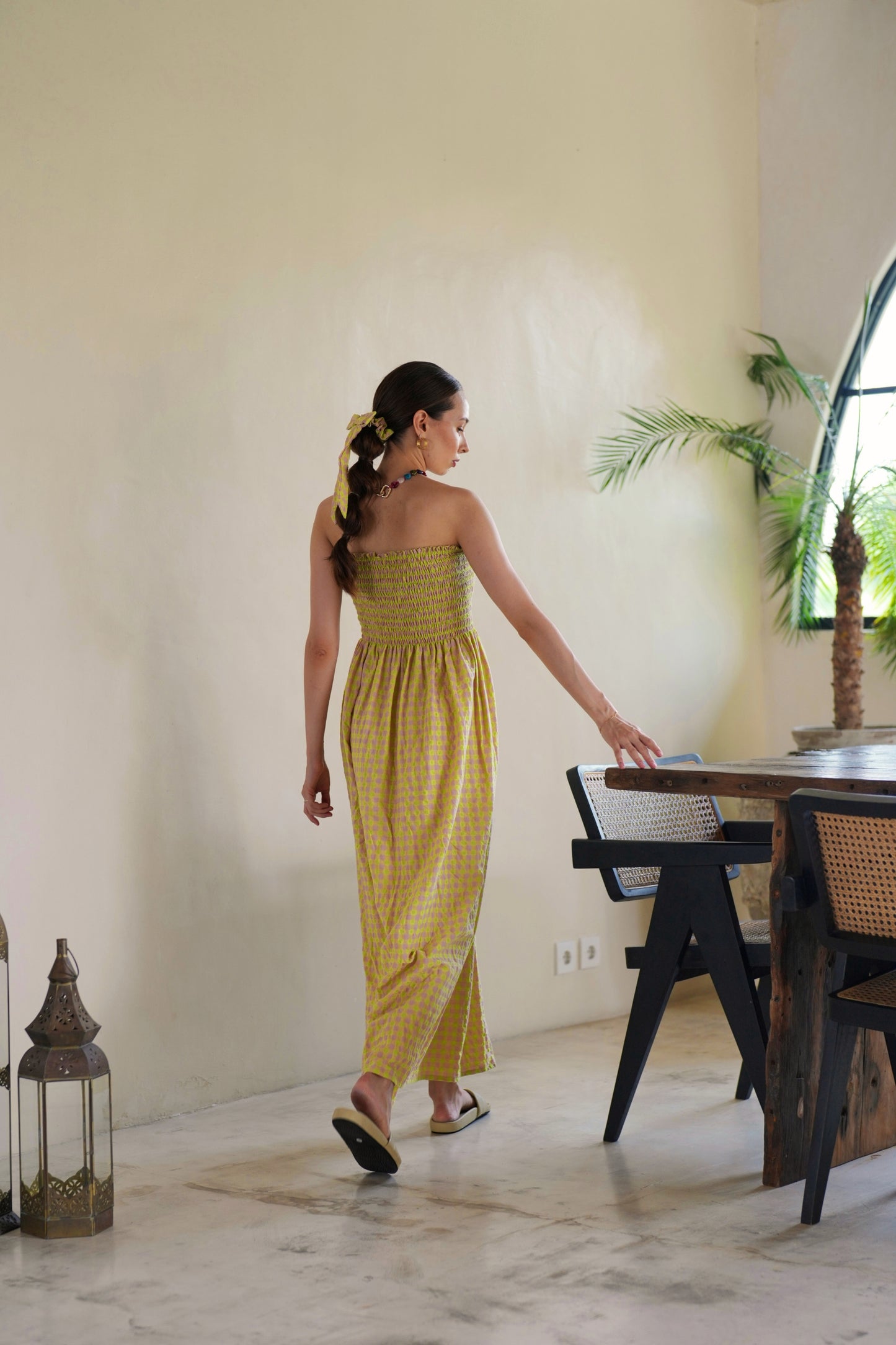 PRE-ORDER! Ava Strapless Crinkle Gingham Dress in Lemonade