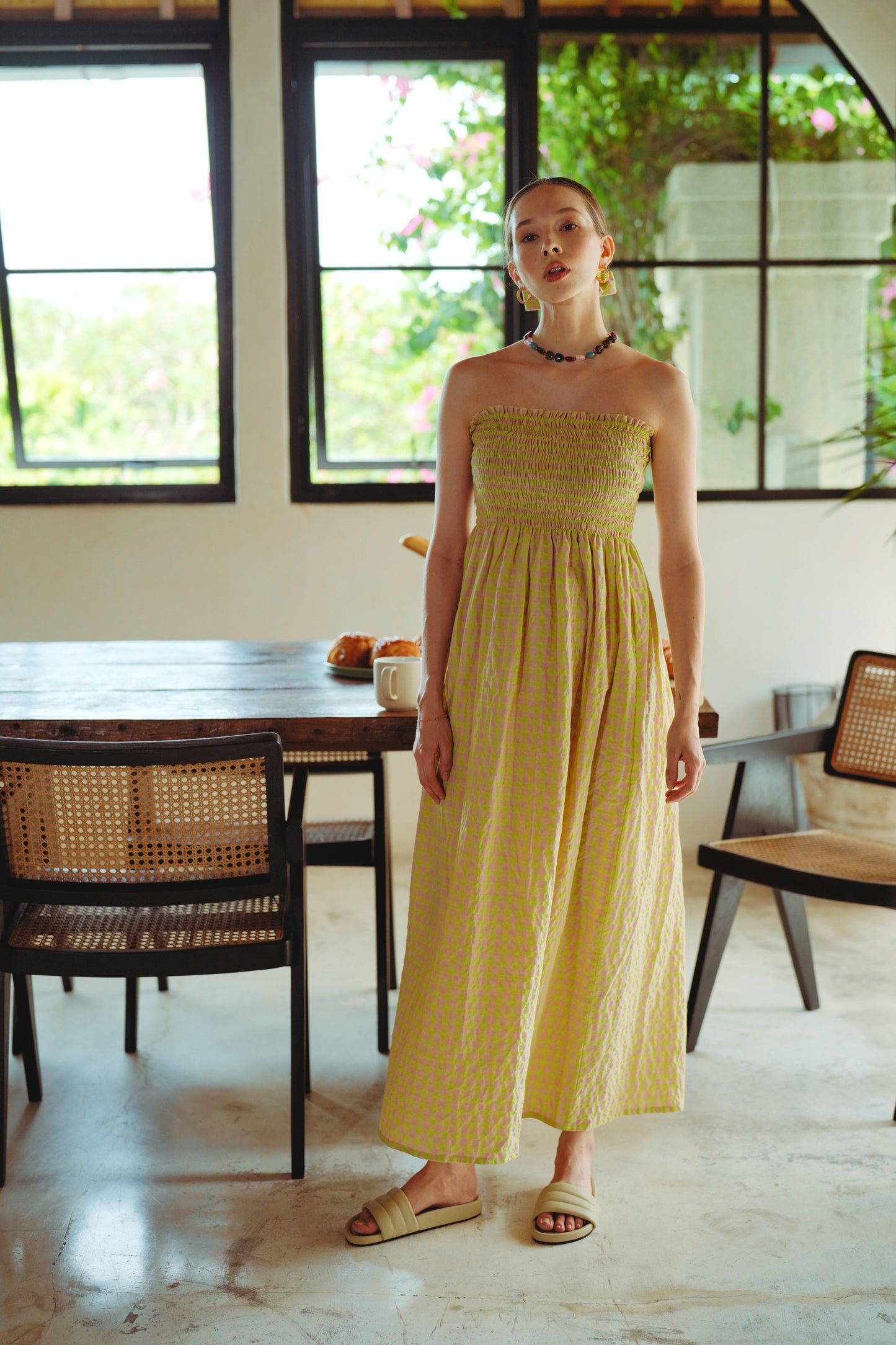 PRE-ORDER! Ava Strapless Crinkle Gingham Dress in Lemonade