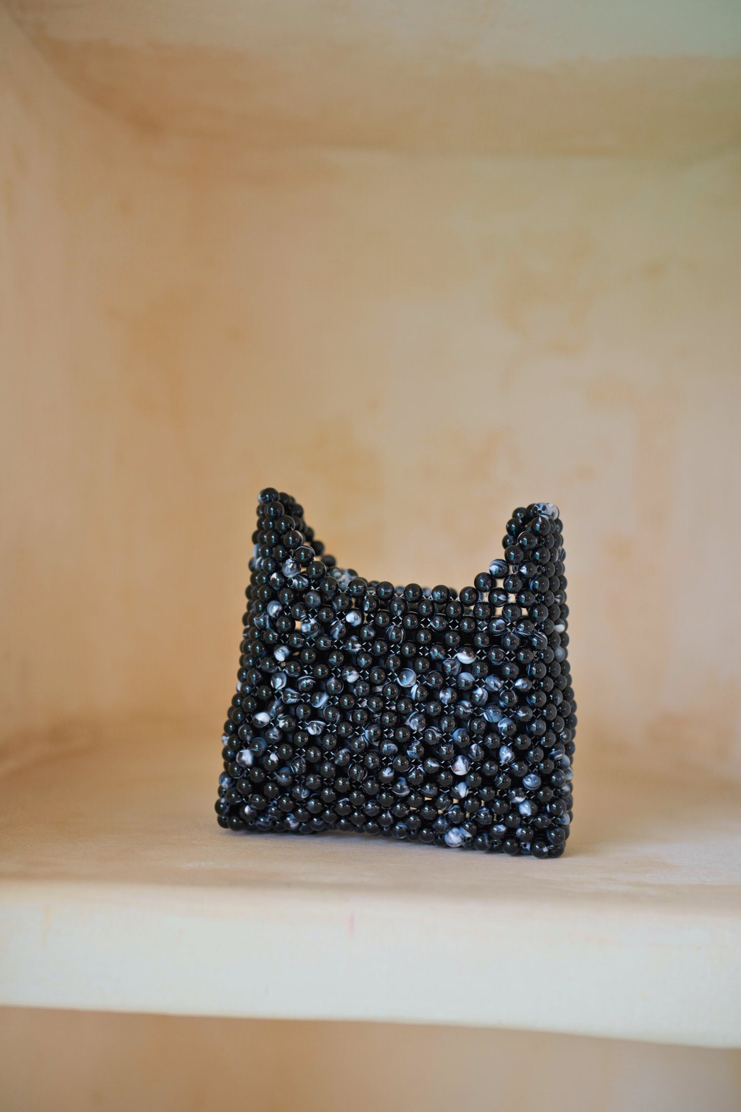 Load image into Gallery viewer, Aurora Beaded Clutch in Marble Black
