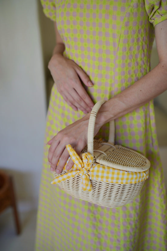 Ellie Picnic Date Basket Clutch in Small