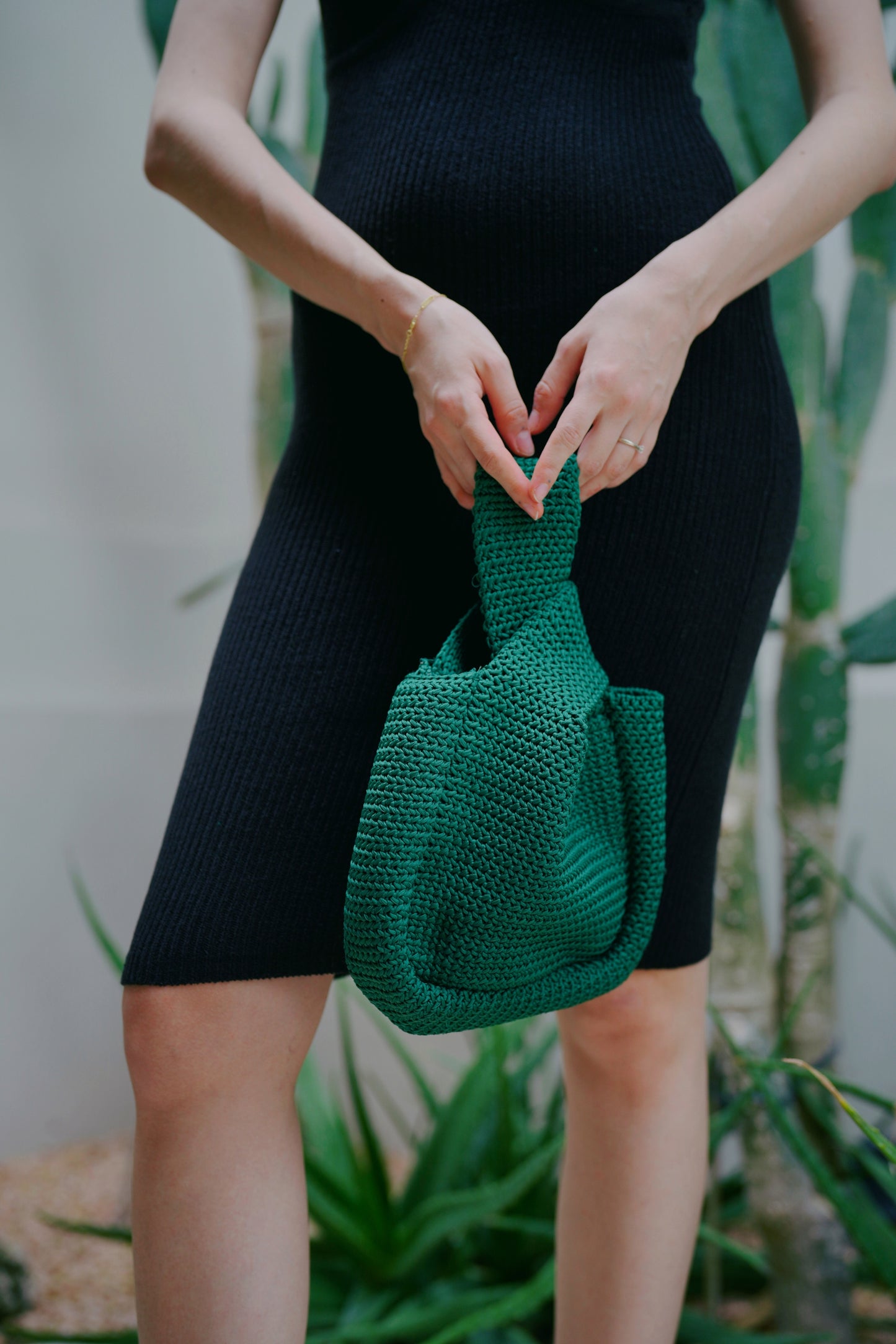 Mackenzie Knit Clutch in Emerald