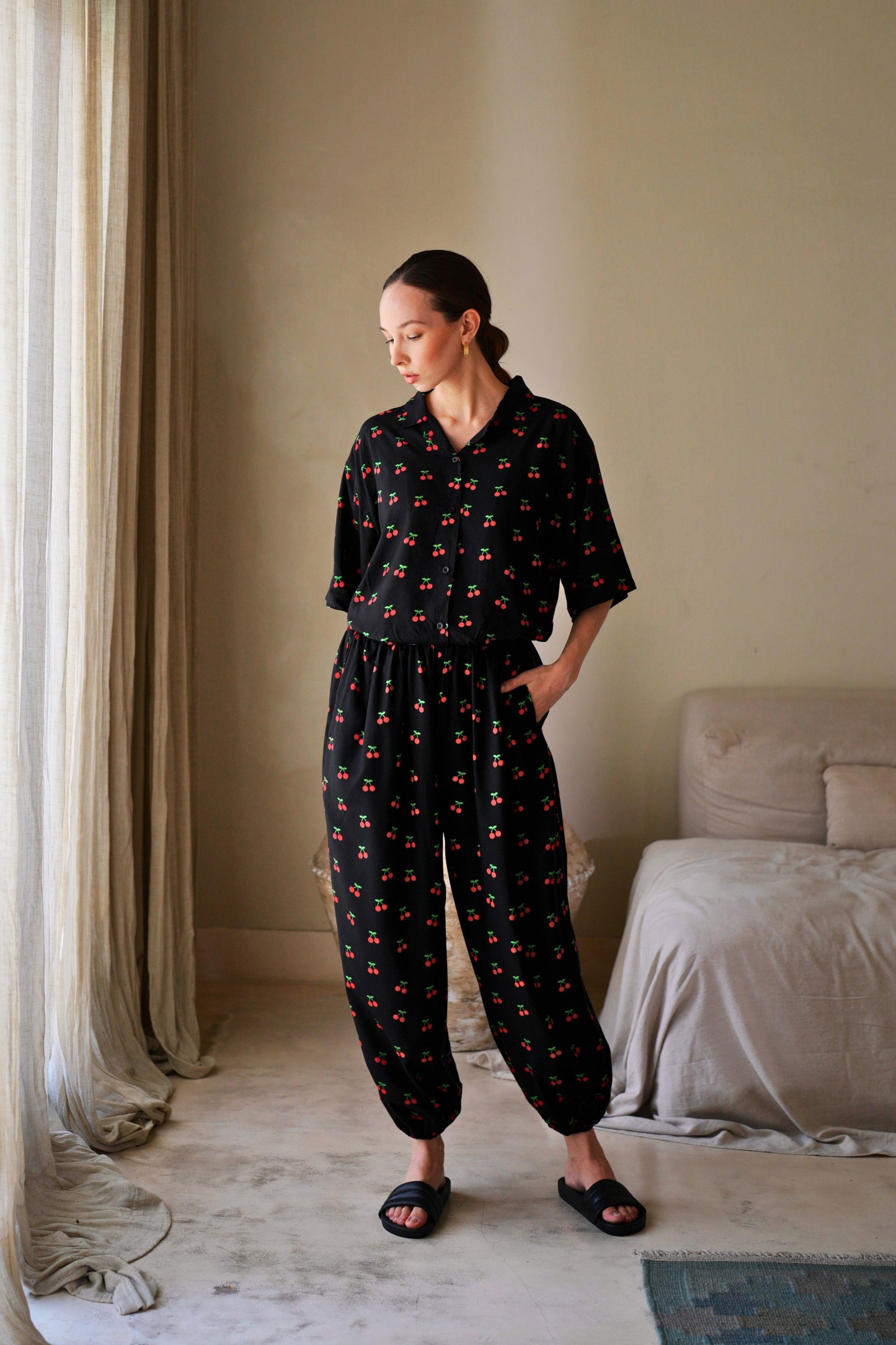 Nostalgic Cherry-Print Balloon Pants