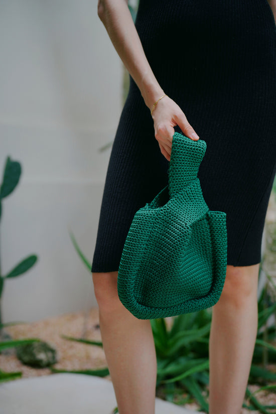 Mackenzie Knit Clutch in Emerald