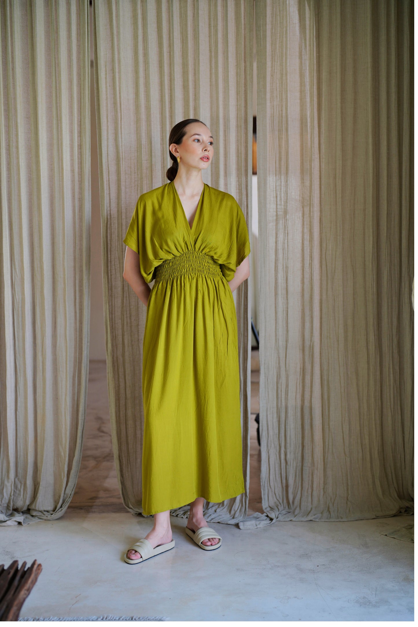 Load image into Gallery viewer, Olivia Maxi Dress in Lime Green
