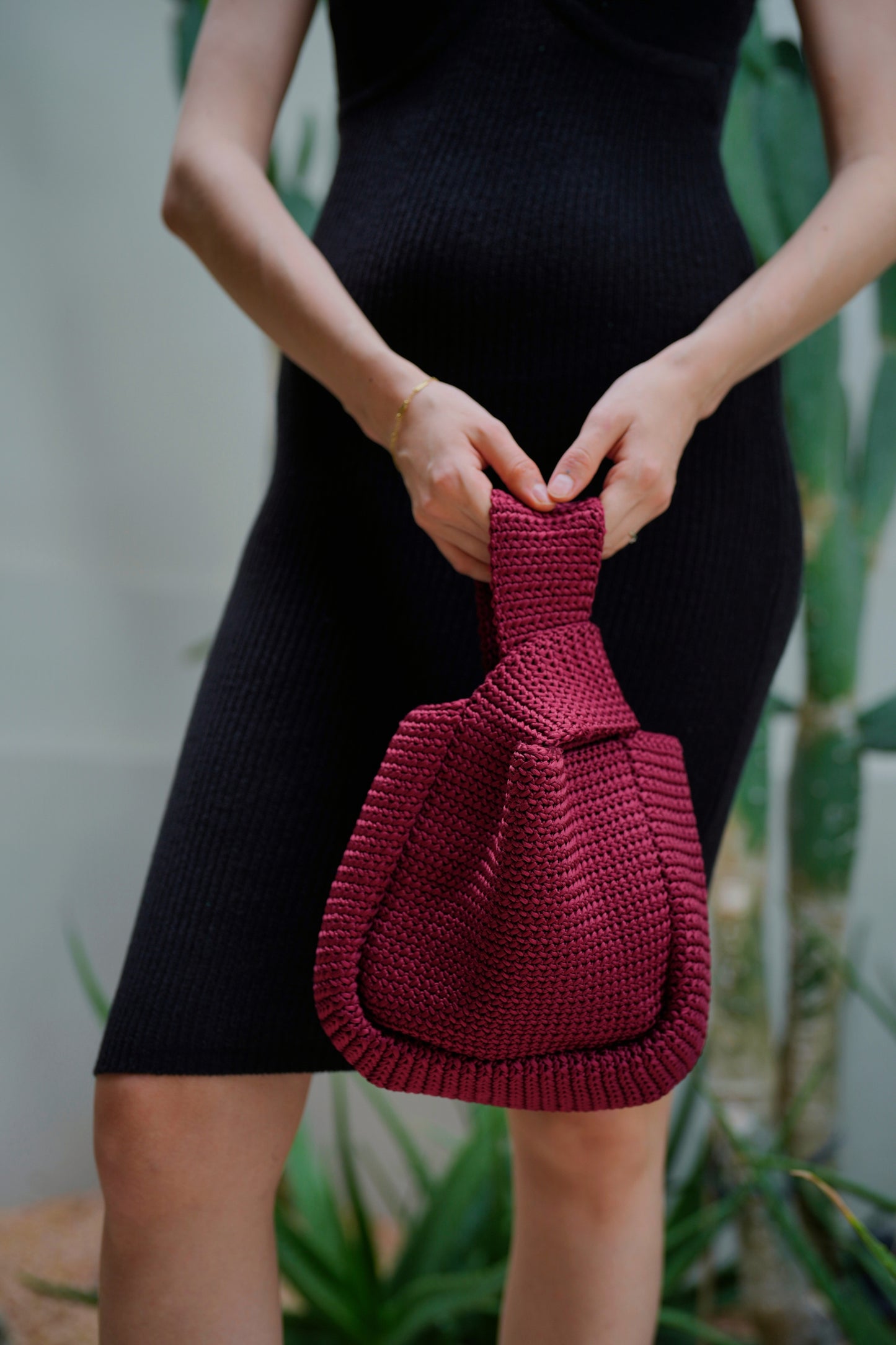 Mackenzie Knit Clutch in Maroon