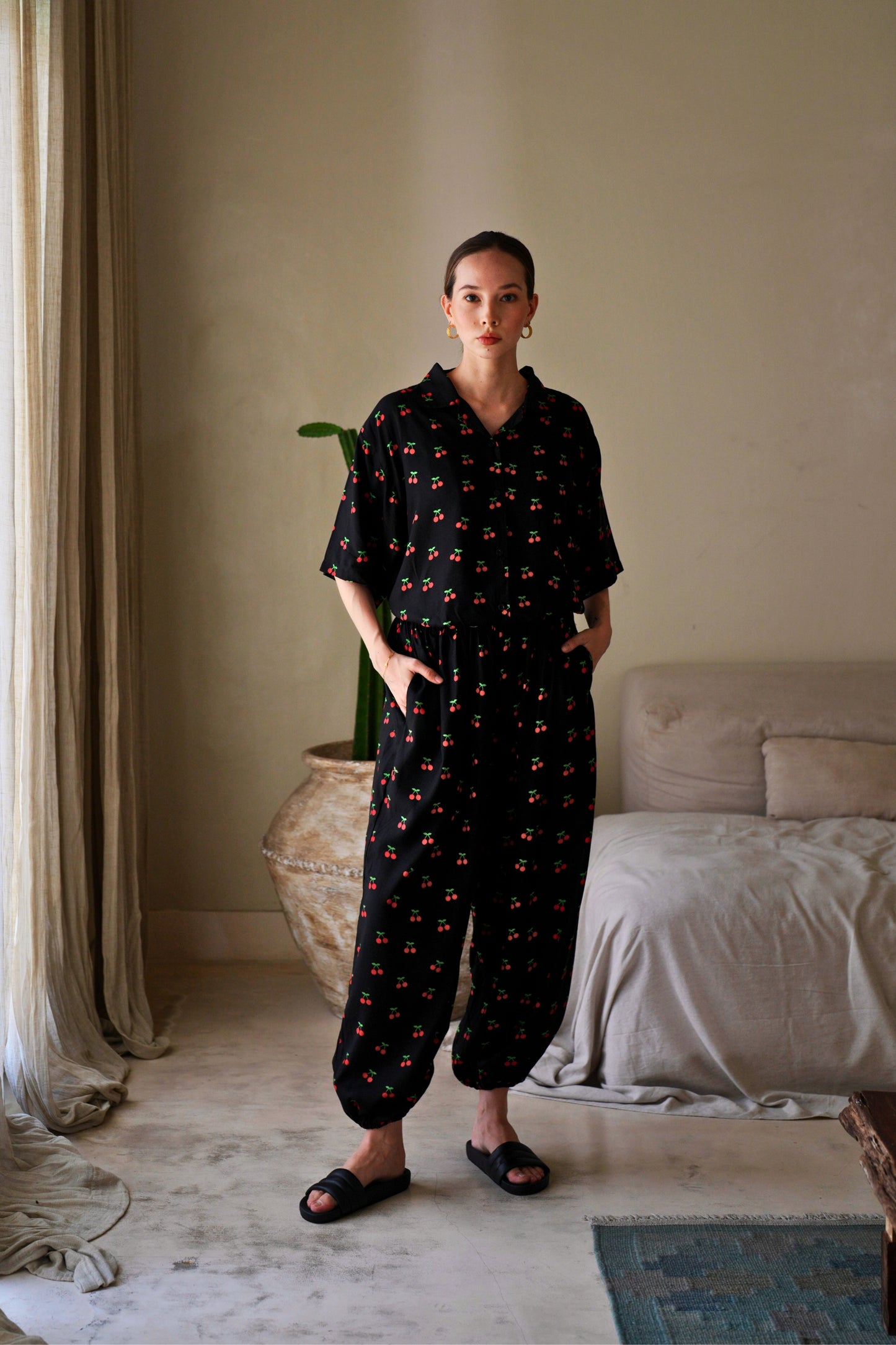 Nostalgic Cherry-Print Balloon Pants