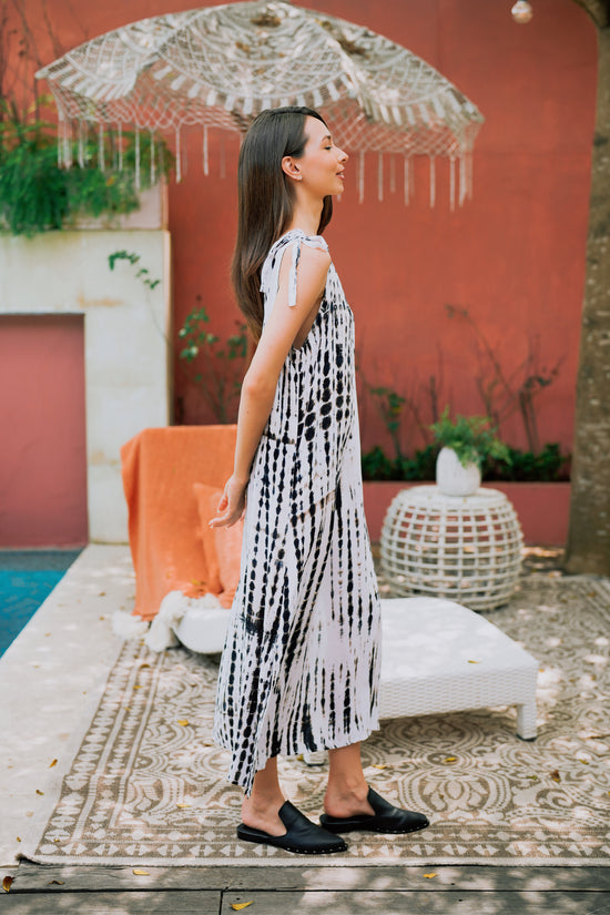 Alice Maxi Dress in White & Black Tie Dyed