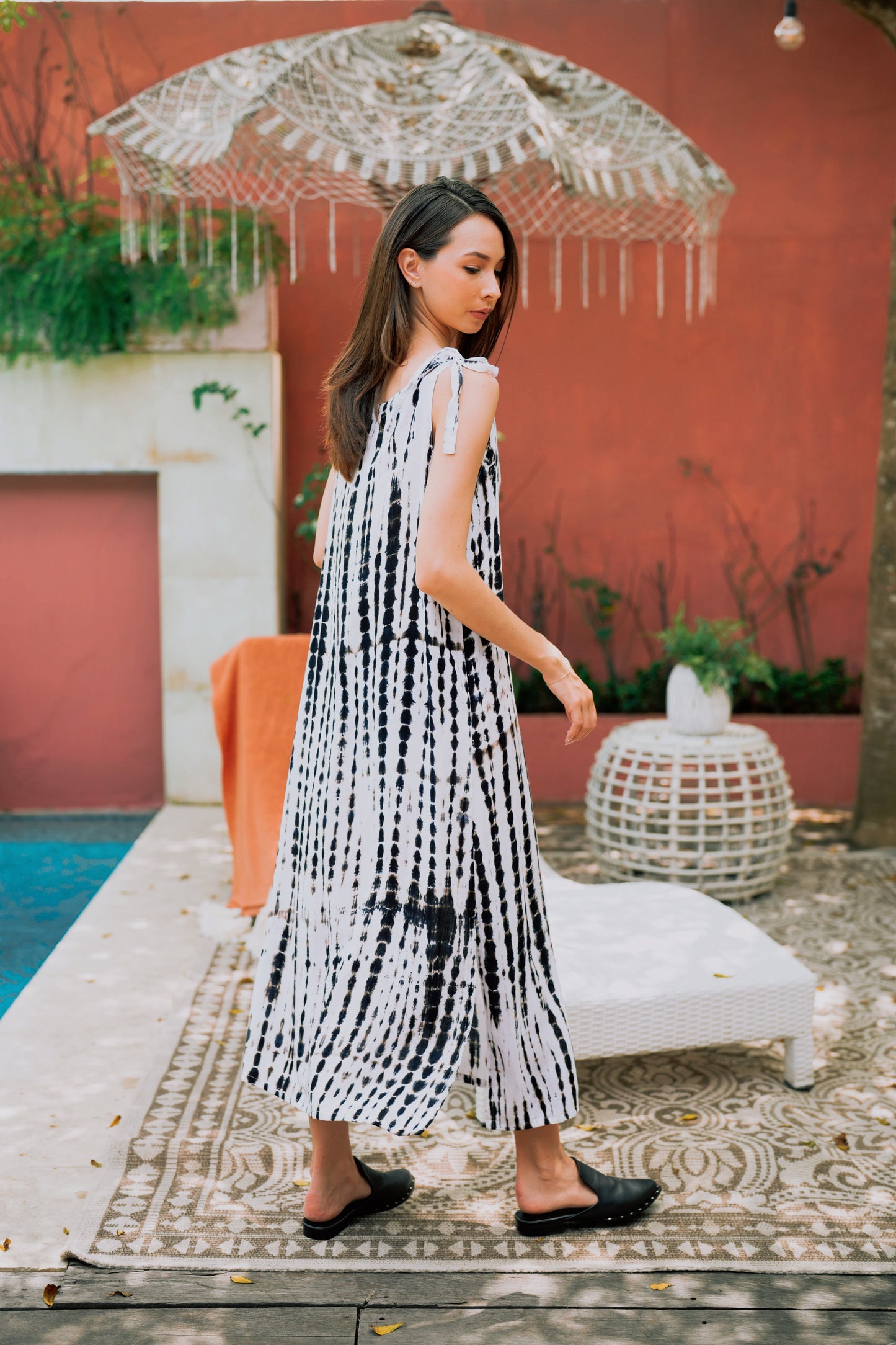 Alice Maxi Dress in White & Black Tie Dyed