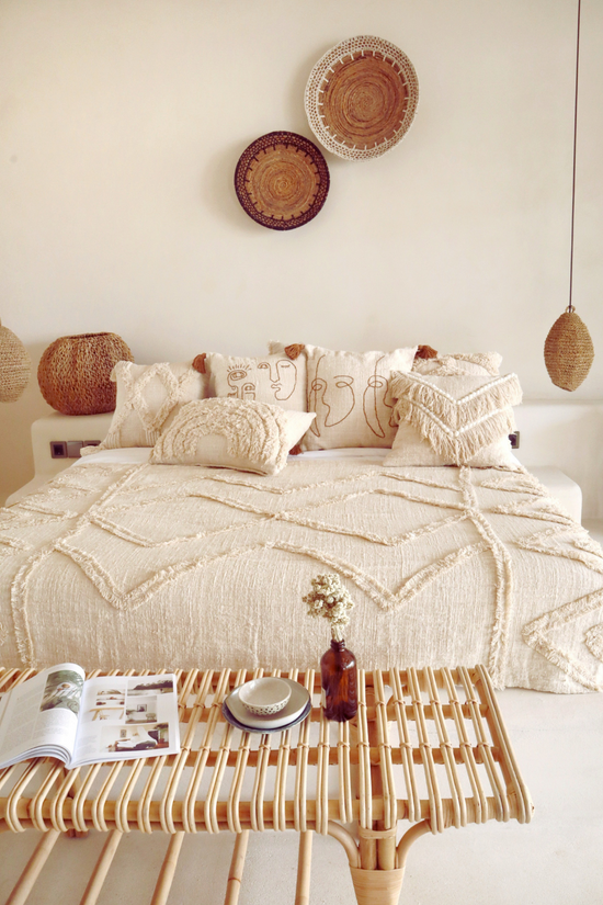 Brielle Hand-loomed Organic Cotton Throw Blanket in Cream
