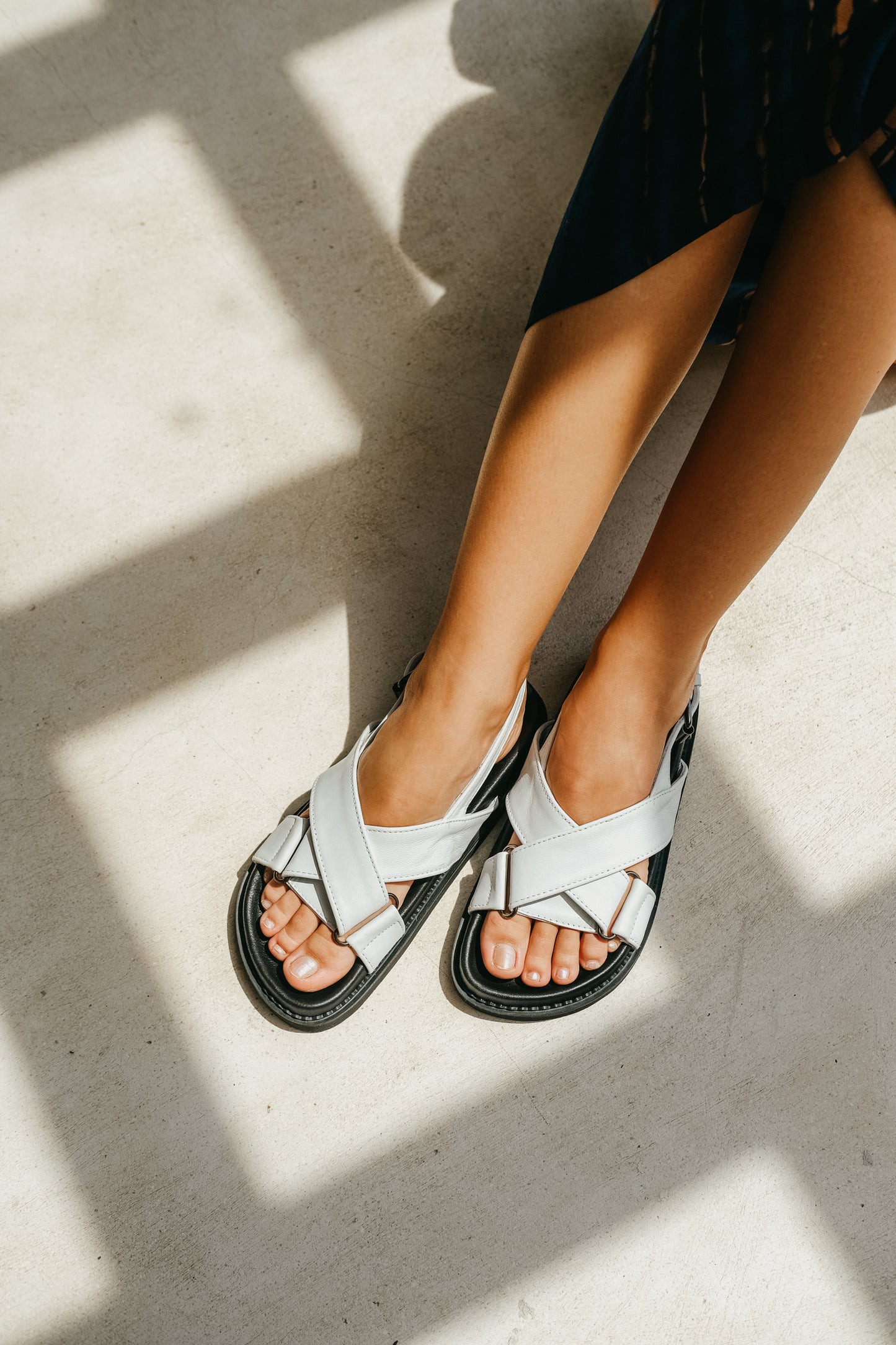 Load image into Gallery viewer, Emani Leather Sandals
