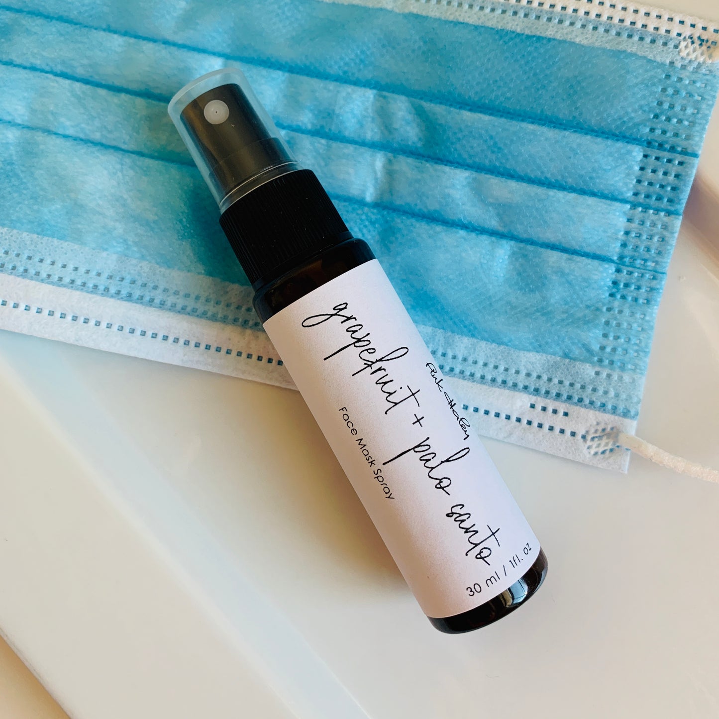 Face Mask Refresher - grapefruit + palo santo
