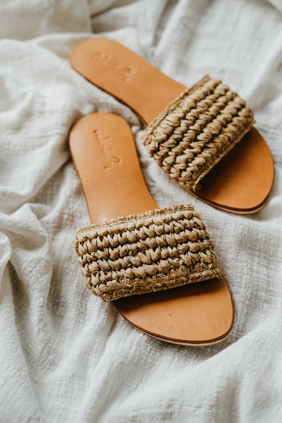 Load image into Gallery viewer, Lexi Raffia Handwoven Slide Sandal (Made to Order)

