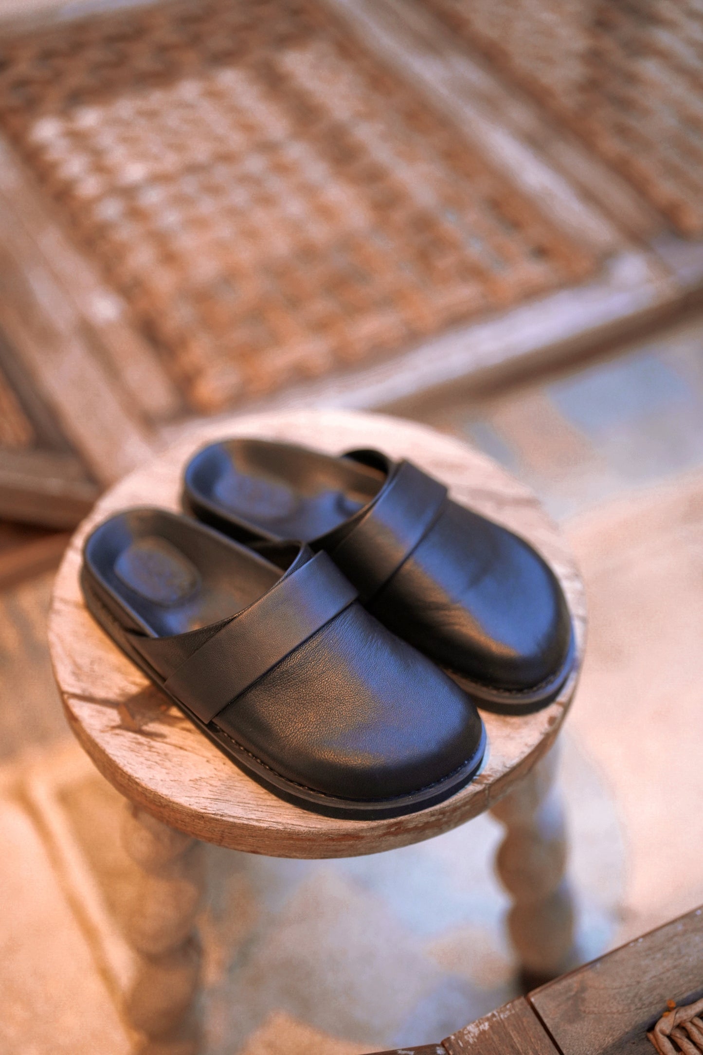 Lia Leather Mule In Black (Made to Order)
