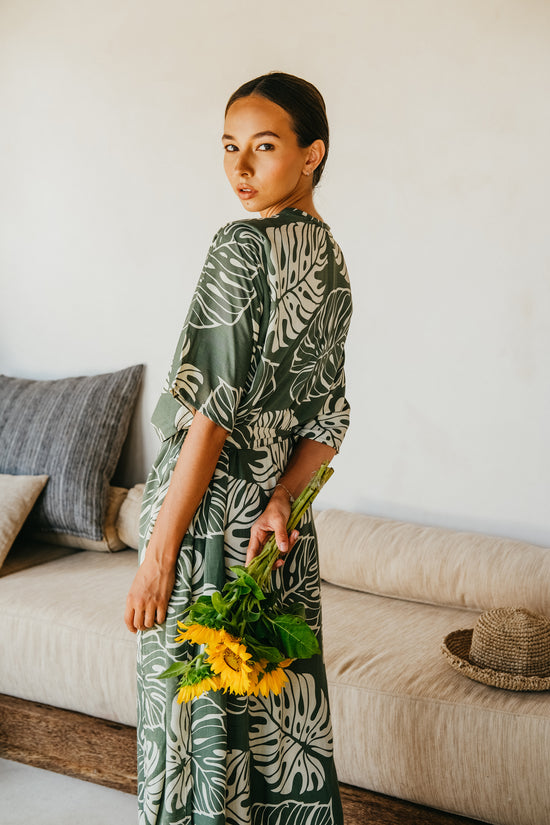 Tropical Palm Leaf Kimono in Green